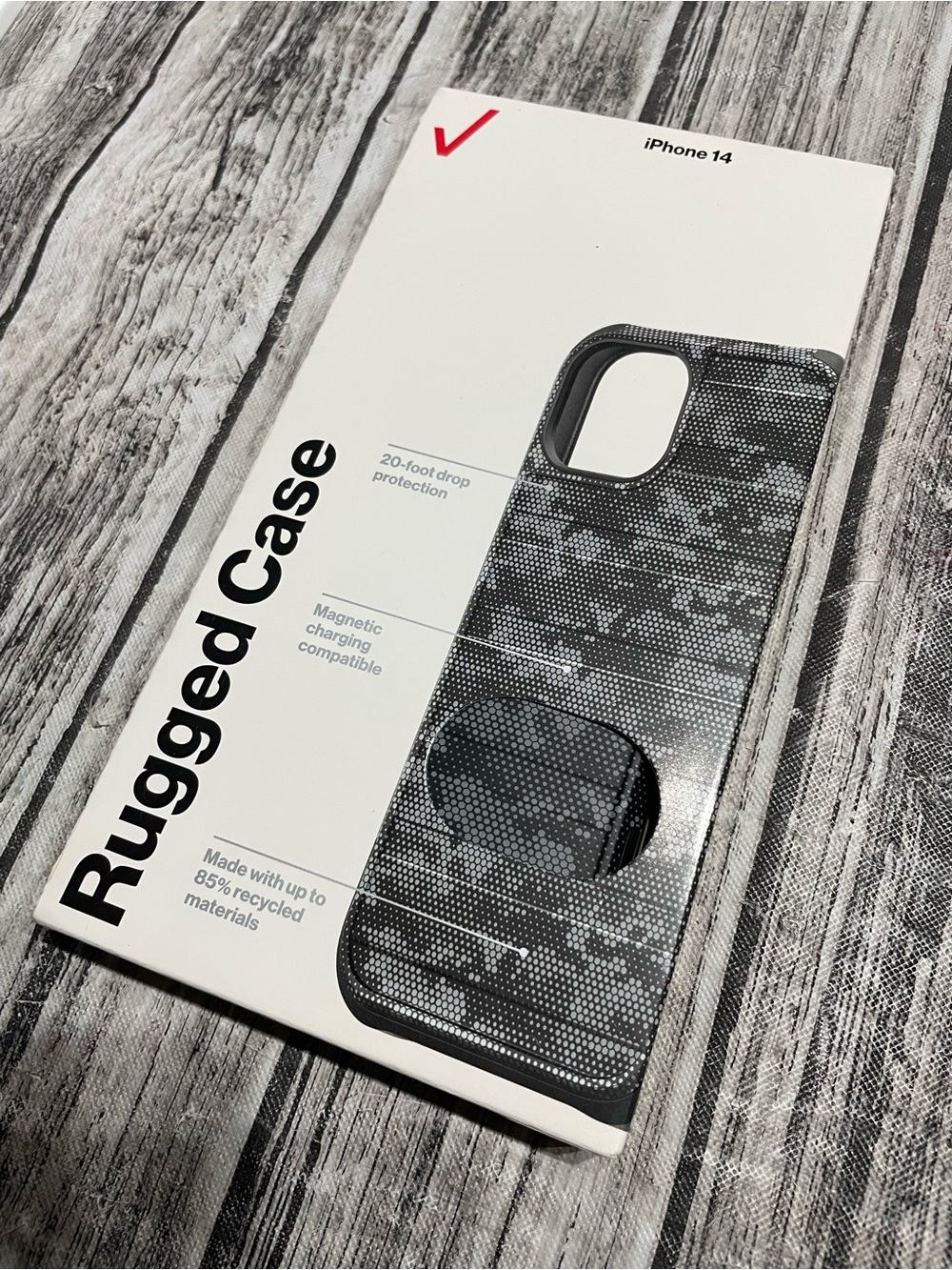 iPhone 14 Verizon Rugged Series Case in Black Camo NEW